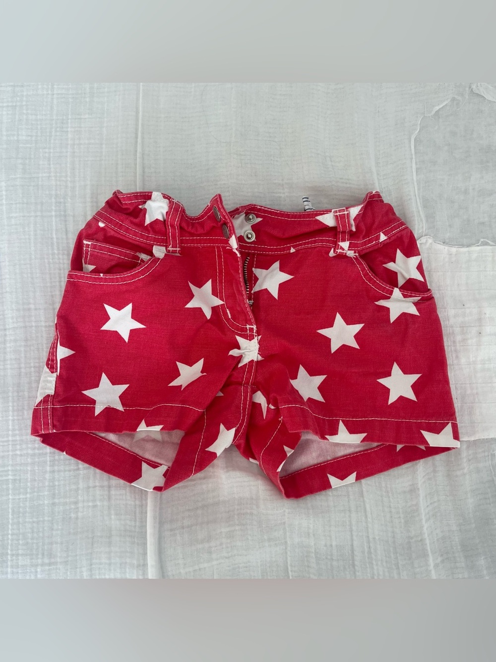 Mini Boden Red and White Star Print Shorts